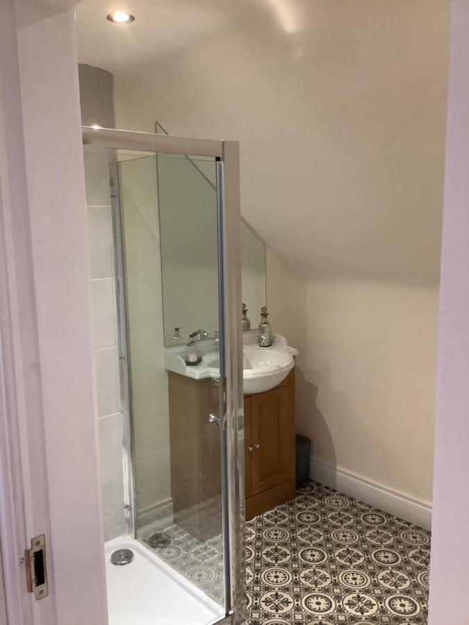 Drum Manor Bt26 6pu Apartment Hillsborough